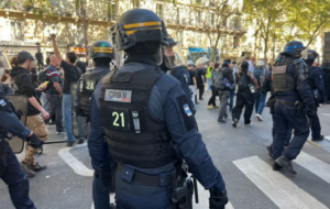 À Toulon, la manifestation du 17 octobre marquée par des heurts et cinq interpellations
