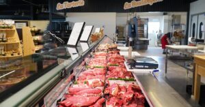 Avec plus de 600 magasins en France, la vente directe séduit producteurs et consommateurs