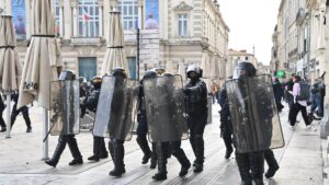 À Montpellier, des enquêtes documentent des contacts entre CRS et militants d’ultradroite