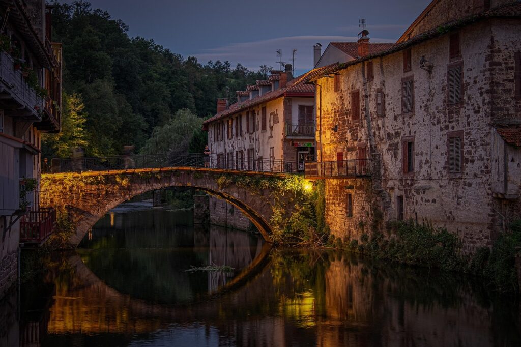 river, architecture, water, scholen-santiago, nature, st-jean-pied-de-port, pilgerweg, Nouvelle-Aquitaine, France, Saint-Jean-Pied-de-Port