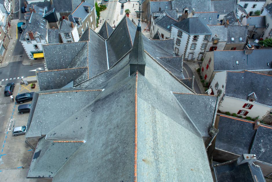 Discover the charm of Le Croisic with this aerial shot of historic rooftops and architecture.