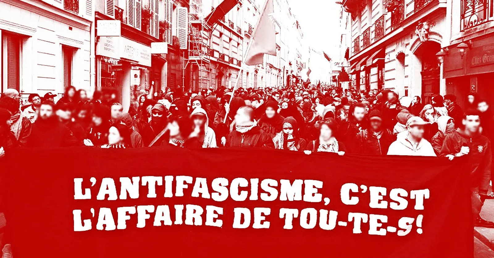 Sous le feu des critiques, les antifascistes revendiquent la défense de la démocratie