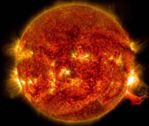 Les éjections du Soleil pourraient déstabiliser les planètes géantes lors de sa fin de vie
